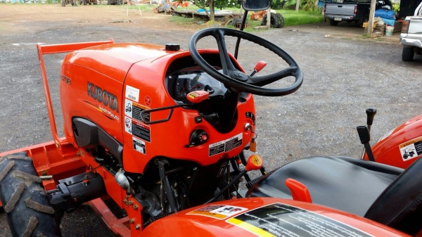 ขาย L4708DT รถ300ชั่วโมง ใบมีด+ผาน6/24 รถสีเดิมทั้งคัน