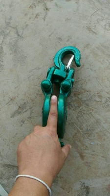 รอกเปิดข้าง