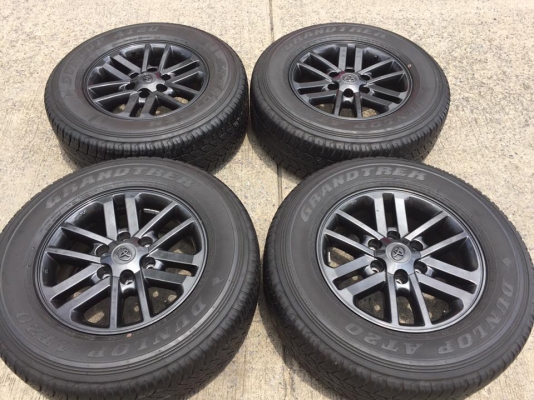 ขายล้อ TOYOTA VIGO CHAMP ขอบ17 6รู พร้อมยาง DUNLOP 265-65-17 ปลายปี15ดอกลึก ใช้งานได้อีกยาว ชุดละ 14,500 บาท