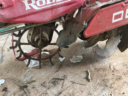 ขายรถพรวนดิน แพ็คคู่ถูกๆ สาดดิน ยกร่อง