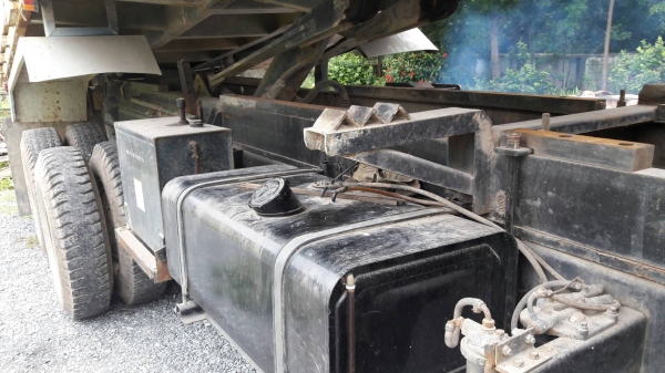 รถบรรทุก ISUZU 10 ล้อใหญ่ รุ่นFKZ 2 เพลา ปี 40 เครื่อง 240 แรง มีระบบลากลูก ราคา 880,000 บ. รถอยู่สระบุรี