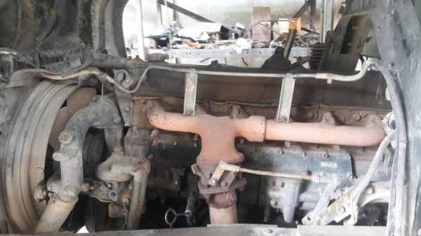 รถบรรทุก ISUZU 10 ล้อใหญ่ รุ่นFKZ 2 เพลา ปี 40 เครื่อง 240 แรง มีระบบลากลูก ราคา 880,000 บ. รถอยู่สระบุรี