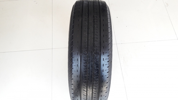 ยาง215/70/15 ปี15/3, 14/1 BRIDGESTONE DURAVIS R611  4 เส้น