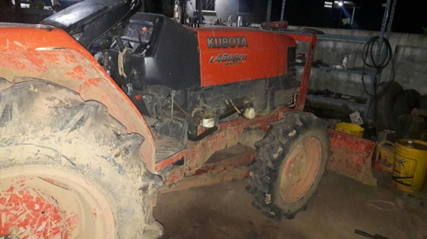 รถไถ 45 แรง DI ปึ 53 สเปเชียล ( มือเดียวป้ายแดง ) เครื่องแห้งดี พร้อมลุยงาน อุปกร 2 ชิ้น ราคา เบาฯฯ 23000 บาท ดูรถ ที จ. อำนาจเจริญ วันทูคอล 0986683479 dtac 0942839369 สิทธิ์ คับ รถไถ 45 แรง DI ปึ 53 สเปเชียล ( มือเดียวป้ายแดง ) เครื่องแห้งดี พร้อมลุยงาน อุปกร 2 ชิ้น ราคา เบาฯฯ 23000 บาท ดูรถ ที จ. อำนาจเจริญ วันทูคอล 0986683479 dtac 0942839369 สิทธิ์ คับ