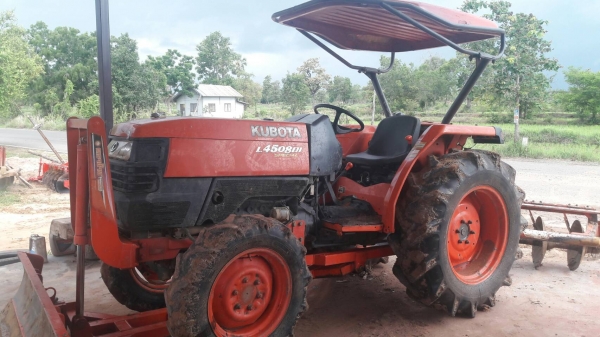 รถไถ 45 แรง DI ปึ 53 สเปเชียล ( มือเดียวป้ายแดง ) เครื่องแห้งดี พร้อมลุยงาน อุปกร 2 ชิ้น ราคา เบาฯฯ 23000 บาท ดูรถ ที จ. อำนาจเจริญ วันทูคอล 0986683479 dtac 0942839369 สิทธิ์ คับ รถไถ 45 แรง DI ปึ 53 สเปเชียล ( มือเดียวป้ายแดง ) เครื่องแห้งดี พร้อมลุยงาน อุปกร 2 ชิ้น ราคา เบาฯฯ 23000 บาท ดูรถ ที จ. อำนาจเจริญ วันทูคอล 0986683479 dtac 0942839369 สิทธิ์ คับ