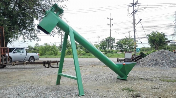 สกรูลำเลียงประกอบใหม่ ยาว 3 เมตร ใบโต 8" พร้อมใช้ สกรูลำเลียงประกอบใหม่ ยาว 3 เมตร ใบโต 8" พร้อมใช้