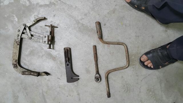 ขายเครื่องมือในอู่เลิกกิจการ