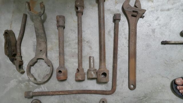 ขายเครื่องมือในอู่เลิกกิจการ