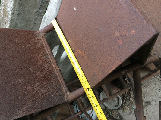 ขายล้อเหล็กกันจมรถไถ