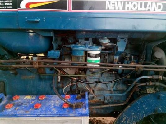 ขายฟอร์ด 6610 คาลาโล้ รถพร้อมใชงาน เอกสารใบอินวอย ราคา 520,000 ต่อรองได้