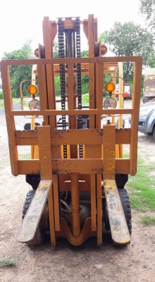 TCM..โฟลคลิฟ1.5 T.เครื่องนิสสันเบนซิล+แก้สlpg นิ่มๆเสาสูง3ม.ใช้งานได้เลย ครับ ราคา.78500..ไม่รวมส่งครับ โทร0875511464.063635924