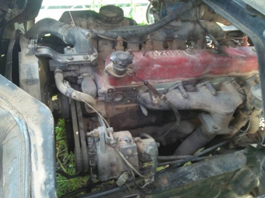 ขาย 255,000 บาท ISUZU NRR12DA เครื่อง 6BF1-175แรง หัวบาง (ประตูขวาตก อุปกรณ์ ภายในครบ )ยาง 8.25-16 ดี F หน้า F หลัง พวงมาลัยเพาเวอร์  7 เกียร์รอกกี้ เอกสารเล่มทะเบียน  รถอยู่ จ.ขอนแก่น โทร&amp;ไอดีไลน์ 0610710295