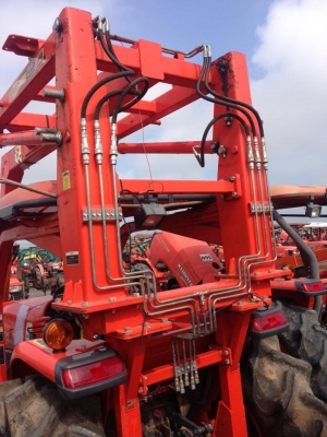 ขายแทรกเตอร์เข้าใหม่ L4708SP ติดเครื่องคีบอ้อย รถสวยสภาพนางฟ้า พร้อมใช้งาน ขายแทรกเตอร์เข้าใหม่ L4708SP ติดเครื่องคีบอ้อย รถสวยสภาพนางฟ้า พร้อมใช้งาน