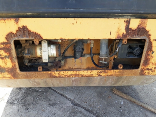 รถบดสั่นสะเทือน Cat CB 434-C รถบดสั่นสะเทือน Cat CB 434-C