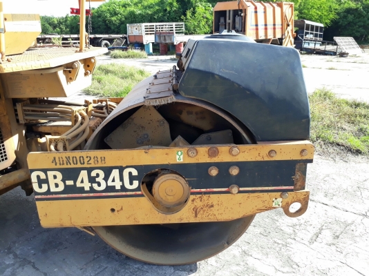 รถบดสั่นสะเทือน Cat CB 434-C รถบดสั่นสะเทือน Cat CB 434-C