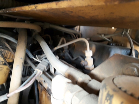 รถบดสั่นสะเทือน Cat CB 434-C รถบดสั่นสะเทือน Cat CB 434-C