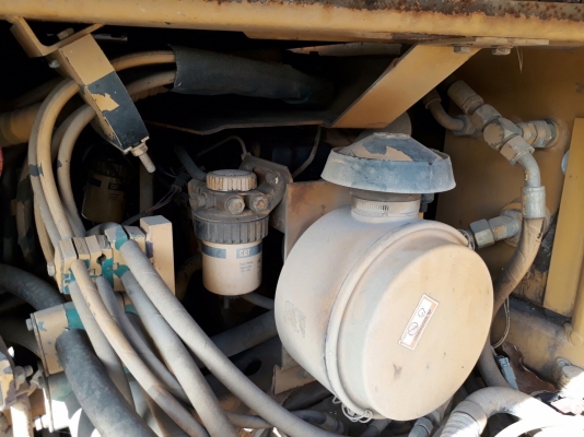 รถบดสั่นสะเทือน Cat CB 434-C รถบดสั่นสะเทือน Cat CB 434-C