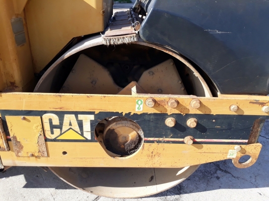 รถบดสั่นสะเทือน Cat CB 434-C รถบดสั่นสะเทือน Cat CB 434-C