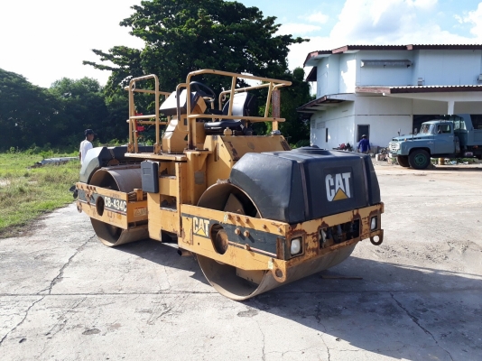รถบดสั่นสะเทือน Cat CB 434-C รถบดสั่นสะเทือน Cat CB 434-C