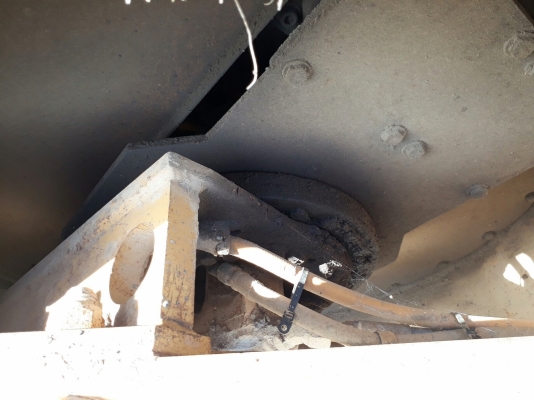 รถบดสั่นสะเทือน Cat CB 434-C รถบดสั่นสะเทือน Cat CB 434-C