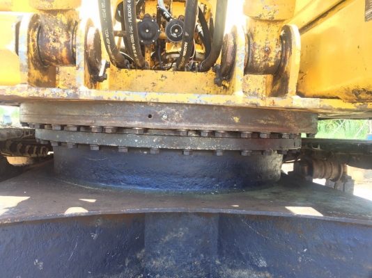 Komatsu pc200-7 เล่มทะเบียน พร้อมใช้งาน