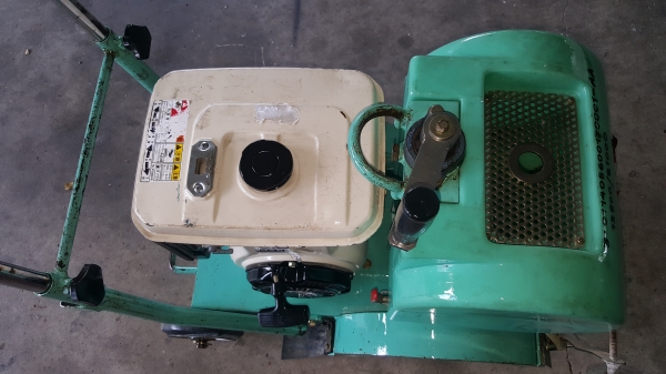 เครื่องตัดถนน 6 แรง