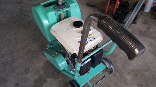 เครื่องตัดถนน 6 แรง