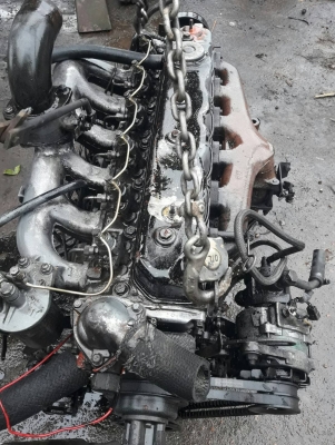เครื่อง ISUZU 6BF1 180HP เกียร์ ROCKY เครื่อง ISUZU 6BF1 180HP เกียร์ ROCKY
