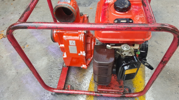 ปั้มน้ำ 3 x 3 นิ้ว 5 แรง 4 จังหวะ ราคา 5400 บาท ปั้มน้ำ 3 x 3 นิ้ว 5 แรง 4 จังหวะ ราคา 5400 บาท