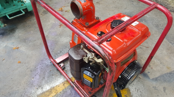 ปั้มน้ำ 3 x 3 นิ้ว 5 แรง 4 จังหวะ ราคา 5400 บาท ปั้มน้ำ 3 x 3 นิ้ว 5 แรง 4 จังหวะ ราคา 5400 บาท