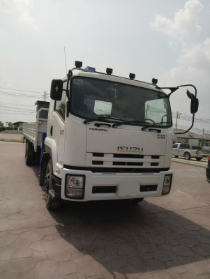 รถอีซูซุ 6 ล้อ ( ติดเครน 5 ตัน ) FTR 240 แรงม้า. ปี 58. , ( รถวิ่ง 23,xxx กม. ) สนใจติดต่อ 081 - 6079515 รถอีซูซุ 6 ล้อ ( ติดเครน 5 ตัน ) FTR 240 แรงม้า. ปี 58. , ( รถวิ่ง 23,xxx กม. ) สนใจติดต่อ 081 - 6079515