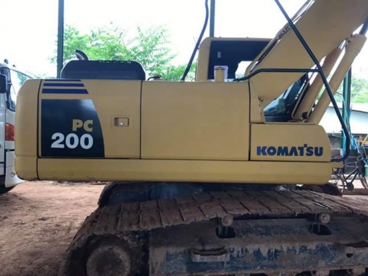 รถแบคโฮ KOUMA,SUรุ่น8