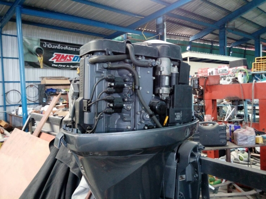 ขายเครื่องเรือ Yamaha 4 จังหวะ F100 หาง 25 นิ้ว ขายเครื่องเรือ Yamaha 4 จังหวะ F100 หาง 25 นิ้ว