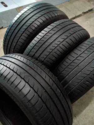 235/55R17  MICHELIN PLIMACY HP ชุด 4 เส้น  tel. 081-427-3941