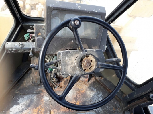 ขายด่วนรถตักล้อยางเอวอ่อน WA350-1 รถเก่านอกนำเข้า