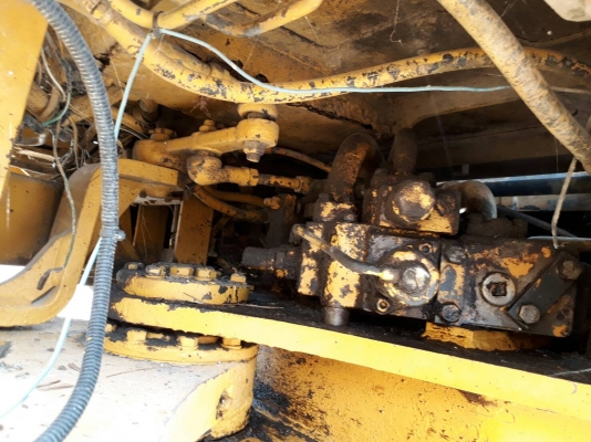 ขายด่วนรถตักล้อยางเอวอ่อน WA350-1 รถเก่านอกนำเข้า