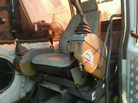 รถแบคโฮ Kobelco SK60 Mark5 สภาพดี ราคาไม่แรง รถอยู่จังหวัดราชบุรี รถแบคโฮ Kobelco SK60 Mark5 สภาพดี ราคาไม่แรง รถอยู่จังหวัดราชบุรี
