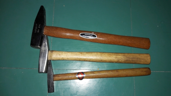 ขายค้อนชุด3ด้าม ตีกิ๊บค้อนเคาะ3ขนาด 500,300,100กรัม งานเก่าเก็บ