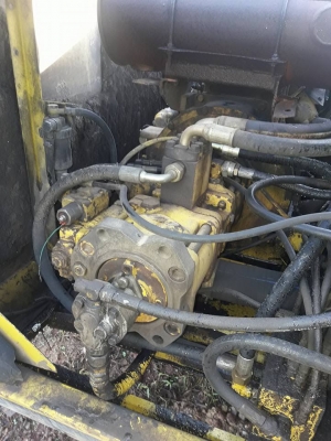 รถแบคโฮ Kobelco SK200 Mark 3 เก่าญี่ปุ่น ผ่านการใช้งานในไทยแค่ 3 ปี สภาพดีมาก เต็มทุกระบบ