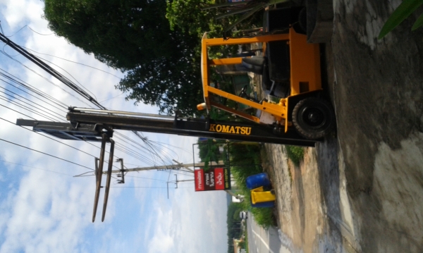 ขายโฟคลิฟkomatsu  2.5T