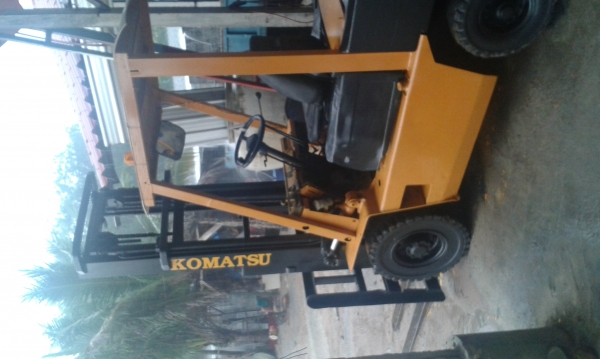 ขายโฟคลิฟkomatsu  2.5T