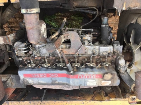 ขาย 315,000 บาท KOMATSU PC200-3  เครื่อง 6HE1-95 แรง ปั้มของ 200-5 แรง โช่ใหม่ 1 ข้าง เอวแน่น เอกสารชื่อขาย  รถอยู่ จ.ร้อยเอ็ด โทร&amp;ไอดีไลน์ 0610710295