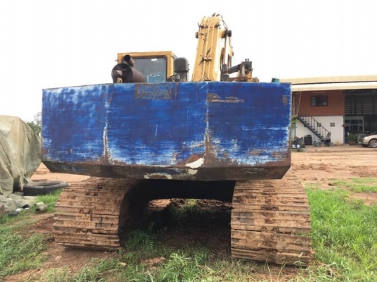 ขาย 315,000 บาท KOMATSU PC200-3  เครื่อง 6HE1-95 แรง ปั้มของ 200-5 แรง โช่ใหม่ 1 ข้าง เอวแน่น เอกสารชื่อขาย  รถอยู่ จ.ร้อยเอ็ด โทร&amp;ไอดีไลน์ 0610710295