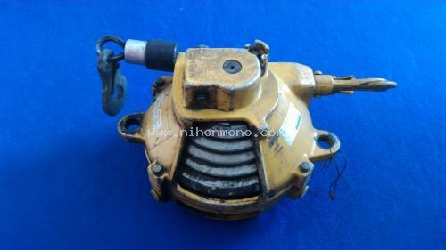 ราคาพิเศษ!! รอก รุ่น : 40Kg. เพียง 2,900 บาท รหัสสินค้า : 80904610 www.nihonmono.com.