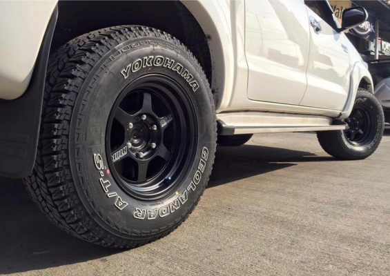ล้อTe37x ขอบ 16x8 off 0 ยางYokohama AT-s สภาพใหม่ป้ายแดง ติดตุ่มหน้ายางชัดๆ