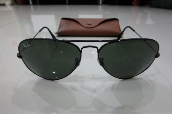 แว่นกันแดด RAYBAN กรอบดำ สีดำ RB3025 AVIATOR LARGE METAL L2823 58#14 135/3N ของแท้ สภาพใหม่ มีกล่อง ส่งฟรี