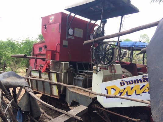 ขายรถเกี่ยวข้าว ช้างเหล็ก รถขับได้ มีวีดีโอ ด่วน