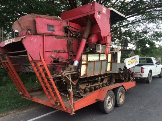 ขายรถเกี่ยวข้าว ช้างเหล็ก รถขับได้ มีวีดีโอ ด่วน