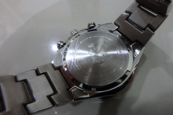 ลดราคา-นาฬิกา Casio Edifice Chronograph รุ่น EF-554SP-1AVDF สภาพใหม่มาก ส่งฟรี