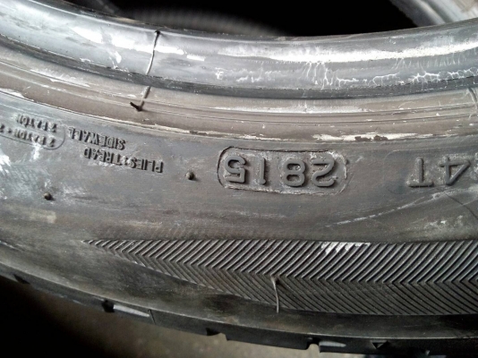 245/45R19  BRIDGESTONE POTENZA S-001 MADE IN POLAND ปี15 มี 2  เส้น  tel. 081-427-3941